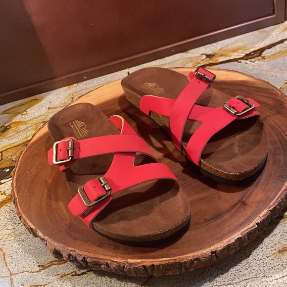 Red Sandals Cliffs by White Mountain Women’s Sandal - Picture 5 of 6